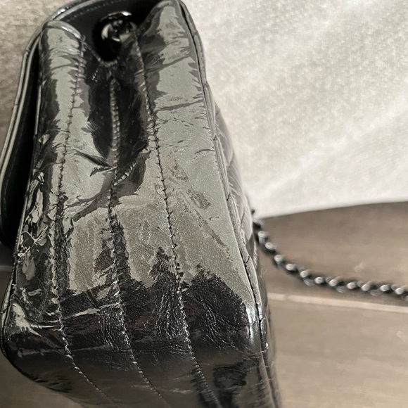 Chanel - Picture 7 of 15